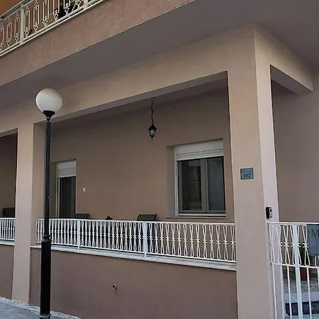 Μyrtiana Appartement 3*