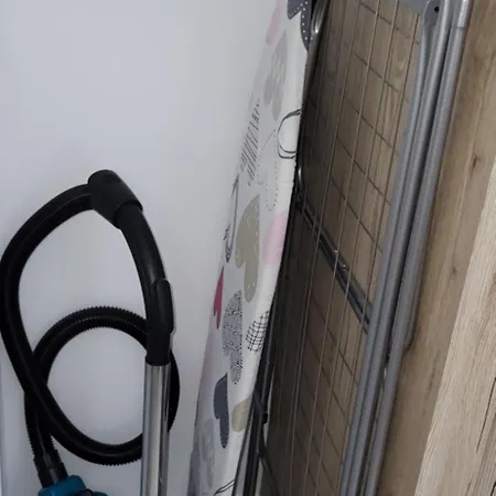 Μyrtiana * Волос