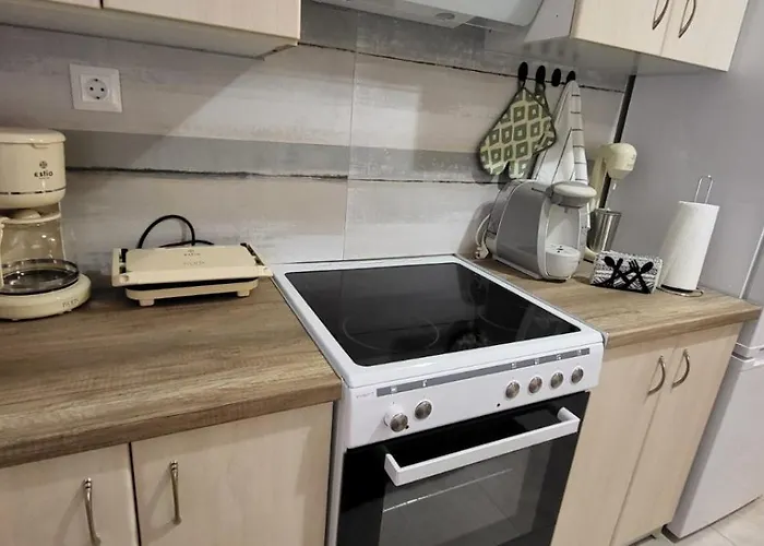 μyrtiana アパート