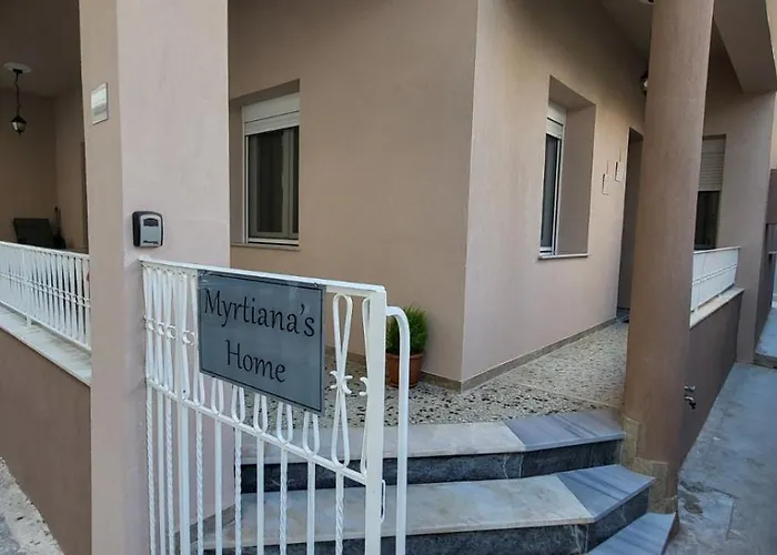 μyrtiana アパート ヴォロス